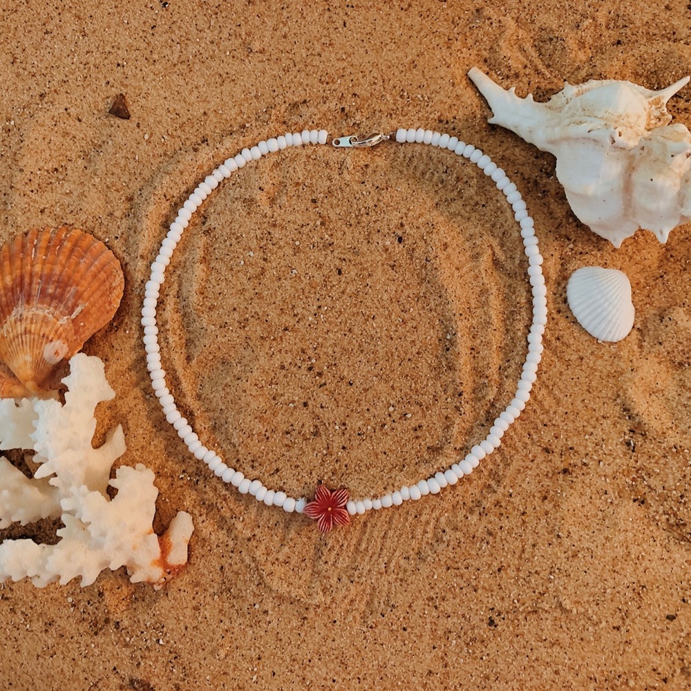Pink flower choker
